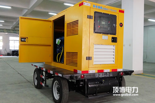 户外使用柴油发电机组，选移动式拖车（汽车）还是静音式？