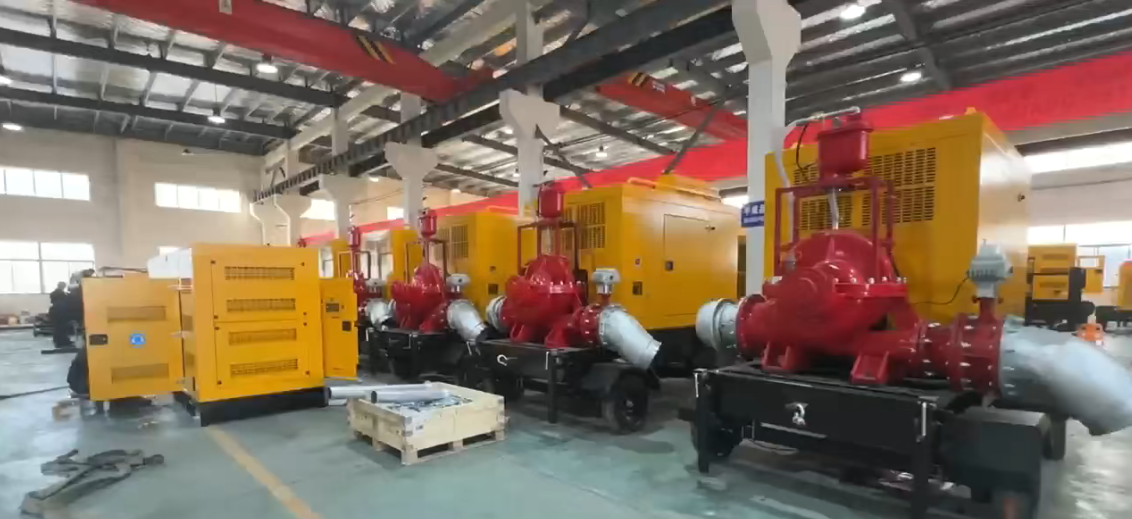 顶博大流量排水抢险车